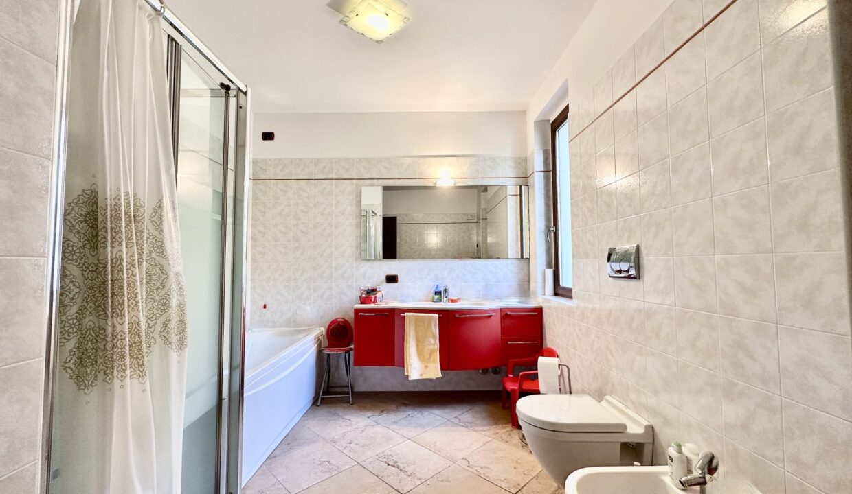 Comer See Villa mit Garten un Seeblick - Pianello Lario