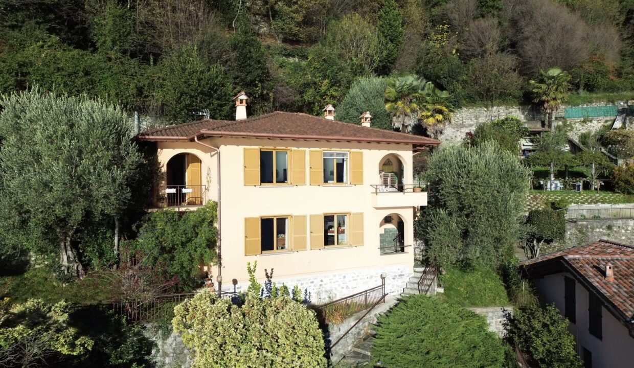 Villa in Menaggio mit direktem Seezugang