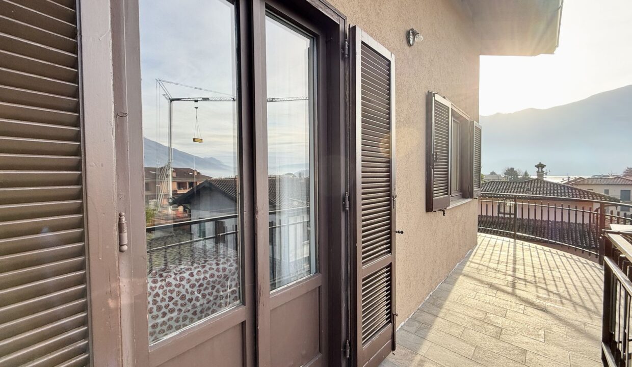 Wohnung Domaso mit Terrasse und Seeblick