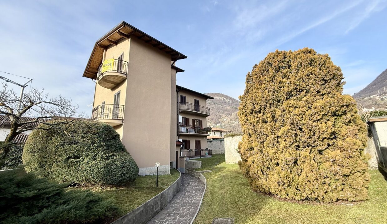 Wohnung Domaso mit Terrasse und Seeblick