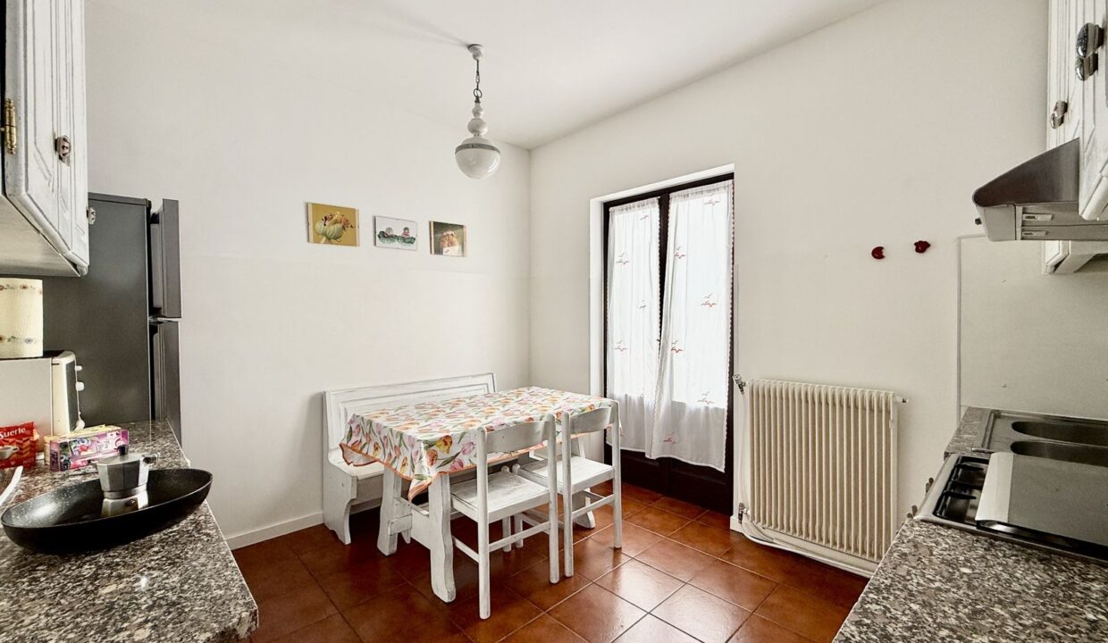 Wohnung Domaso mit Terrasse und Seeblick