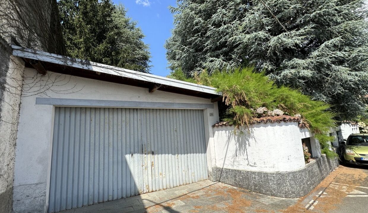 Comer See Villa mit Garten - Gravedona ed Uniti