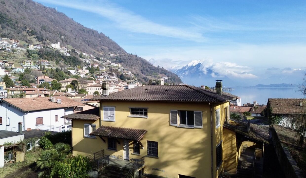 Comer See Villa mit Garten Gravedona ed Uniti