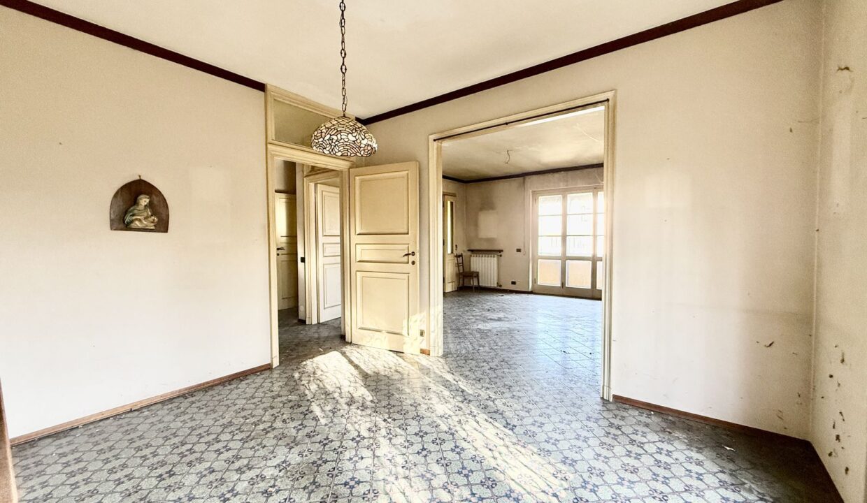 Comer See Villa mit Garten Gravedona ed Uniti