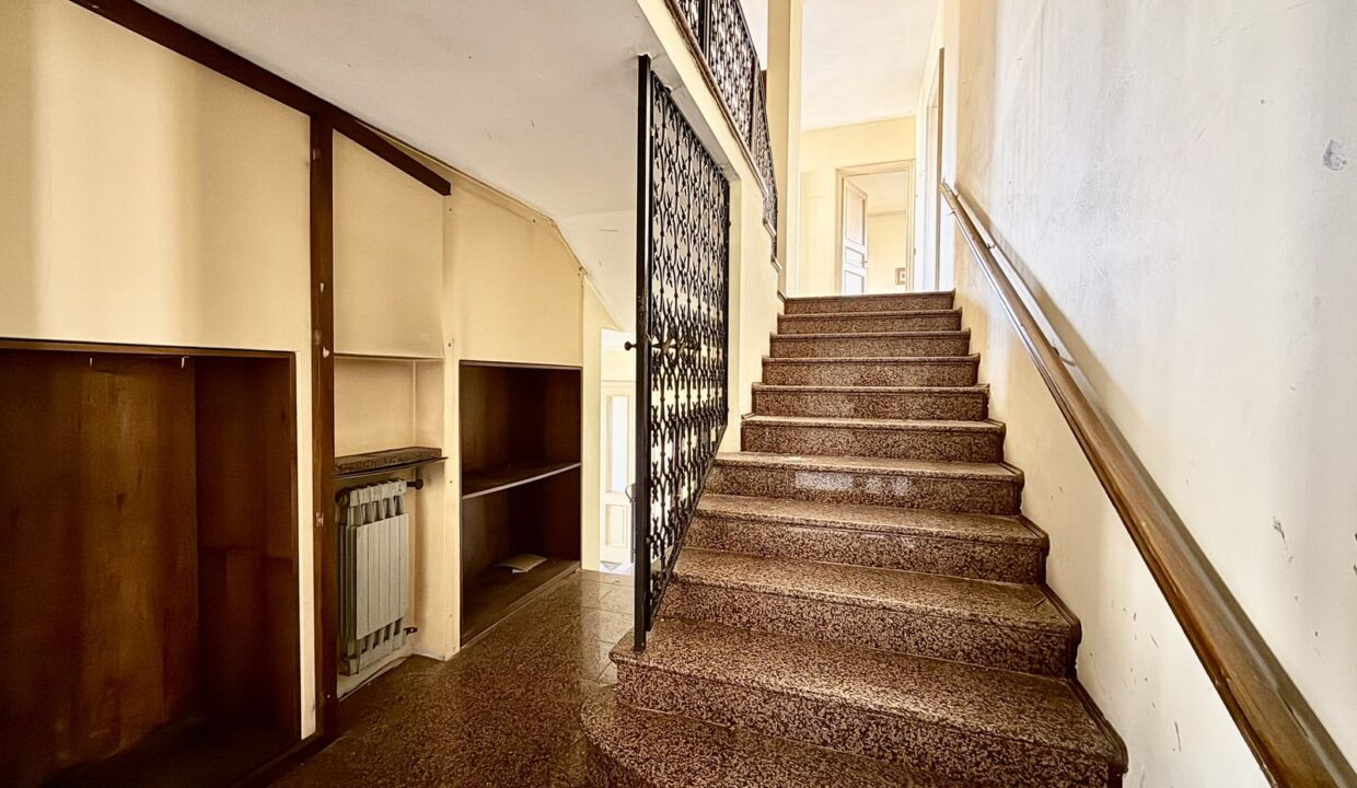 Comer See Villa mit Garten Gravedona ed Uniti