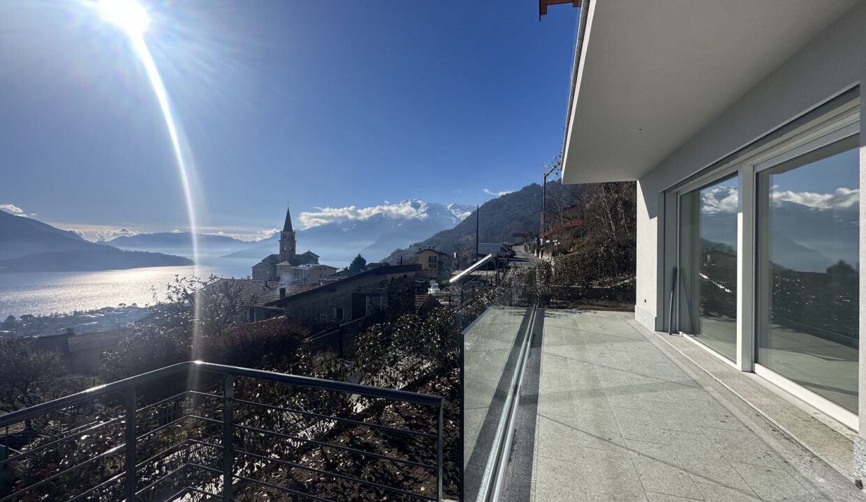 Comer See Moderne Wohnungen Vercana Seeblick