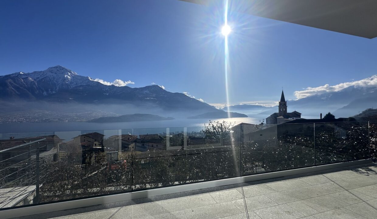 Comer See Moderne Wohnungen Vercana Seeblick