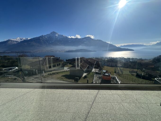 Comer See Moderne Wohnungen Vercana Seeblick