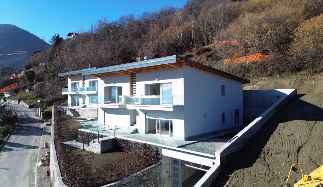 Comer See Moderne Wohnungen Vercana Seeblick