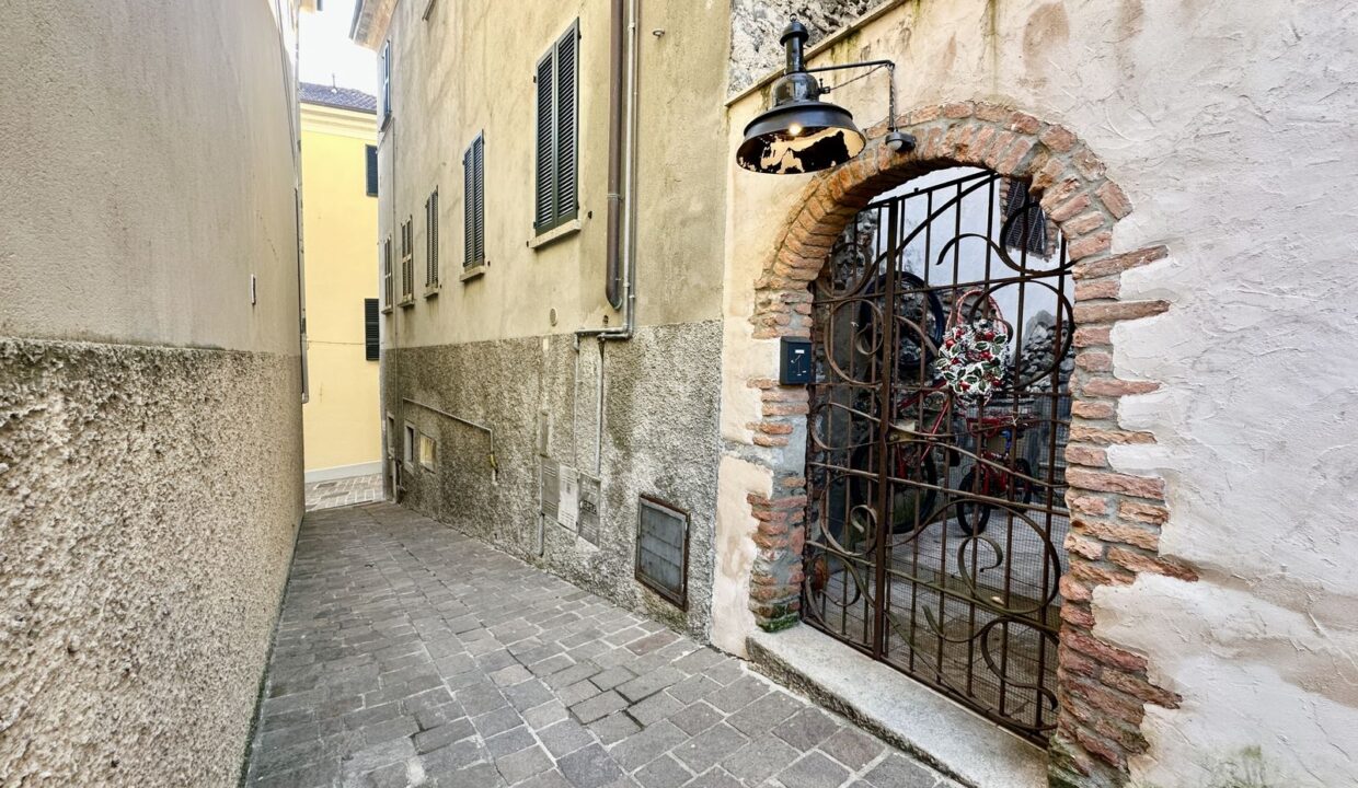 Comer See Wohnung mit Seeblick Gravedona ed Uniti