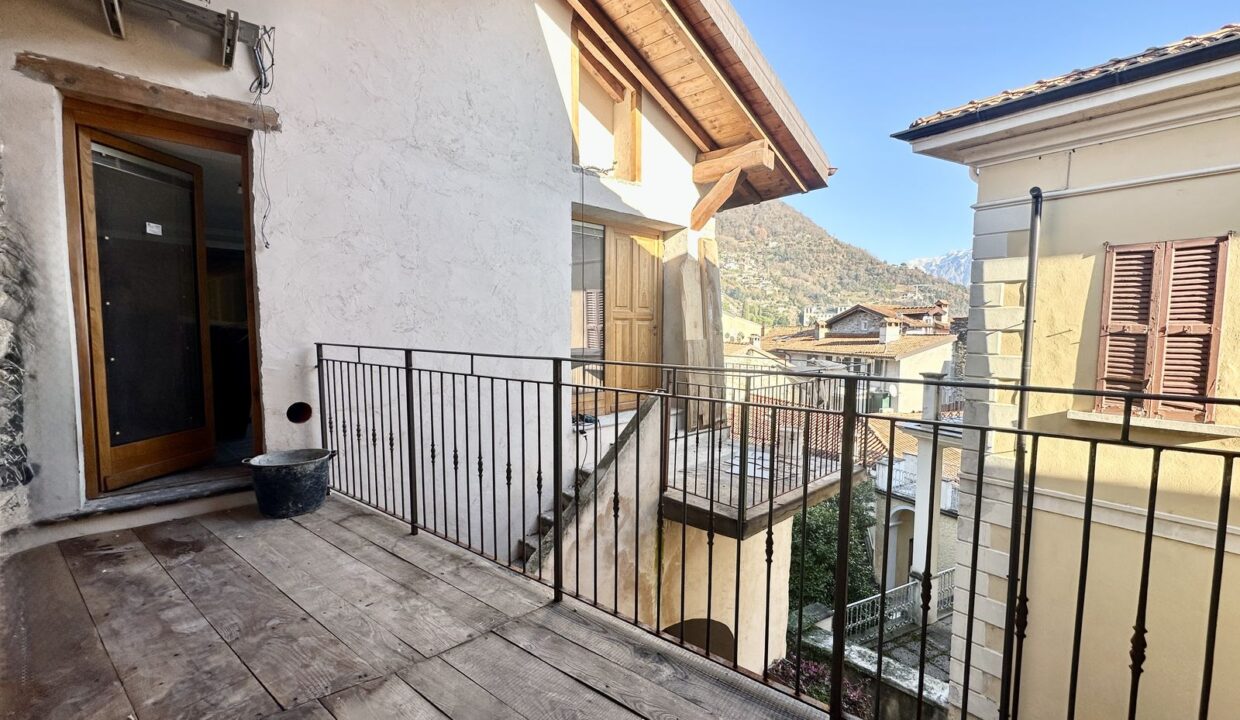 Comer See Wohnung mit Seeblick Gravedona ed Uniti