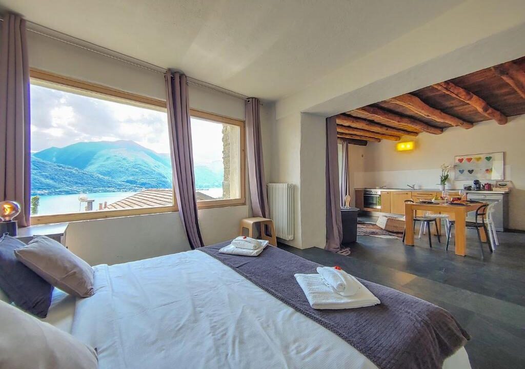 Comer See Wohnung mit Seeblick Pianello del Lario