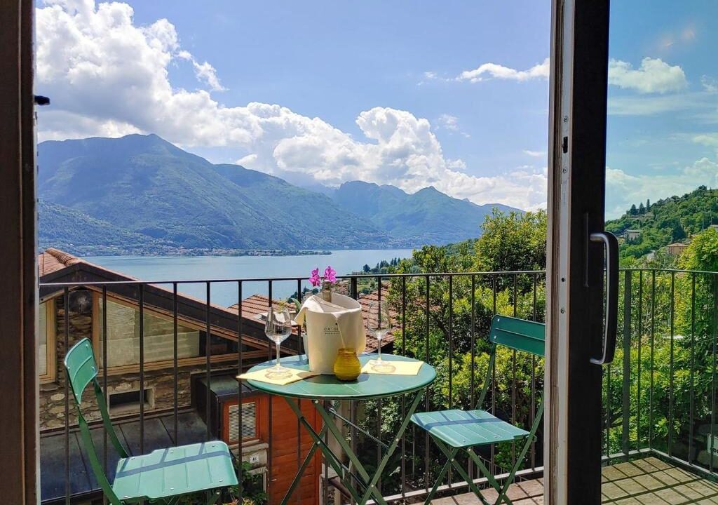 Comer See Wohnung mit Seeblick Pianello del Lario
