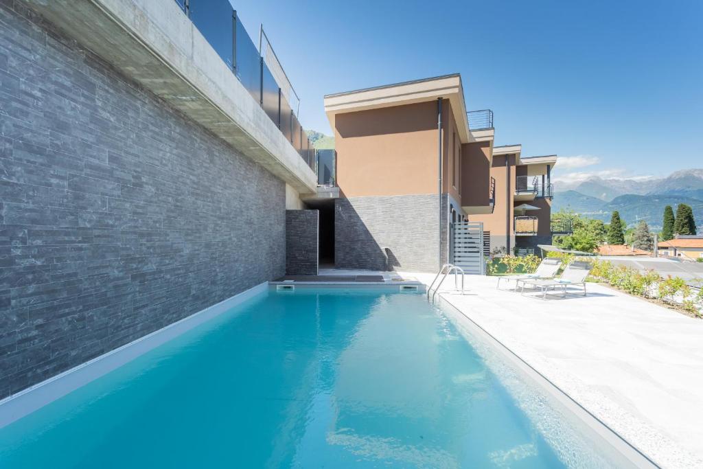 Comer See Wohnung mit Garten und Seeblick