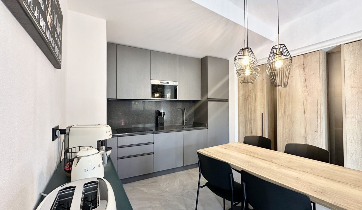 Comer See Wohnung in Pianello del Lario mit Poolanteil