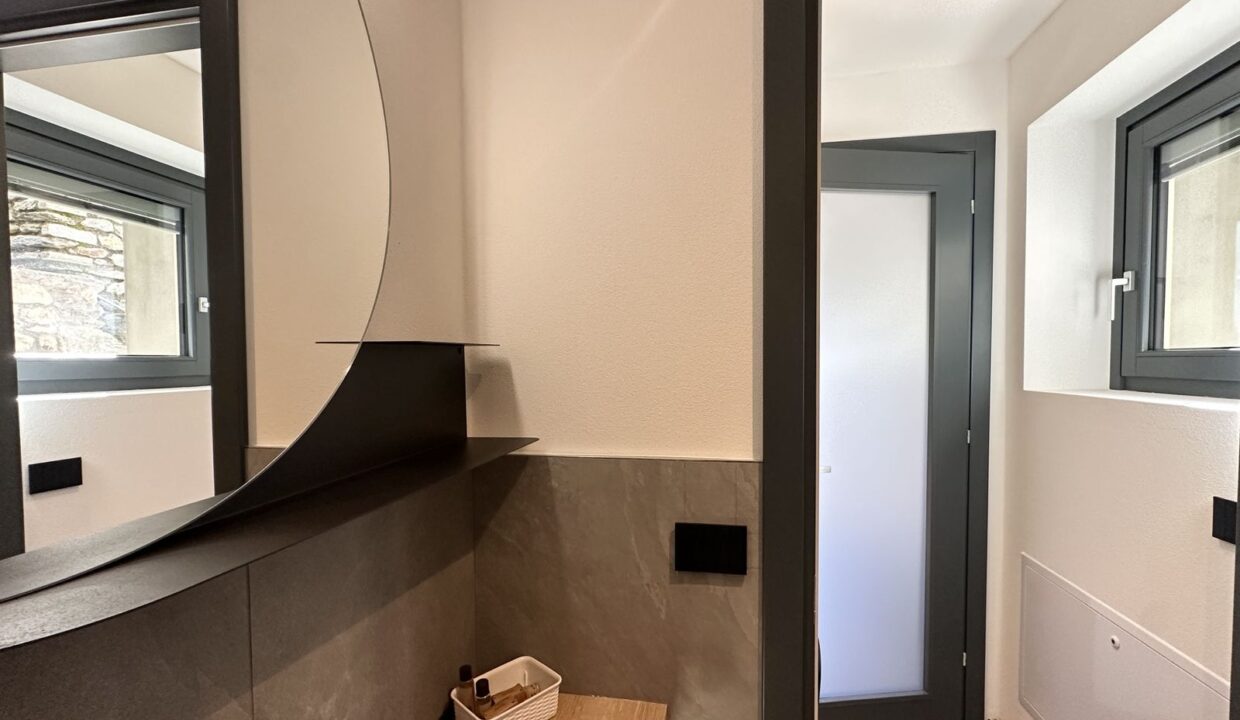 Comer See Wohnung in Pianello del Lario mit Poolanteil