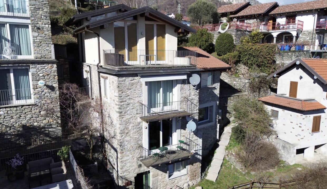 Comer See Wohnung in Pianello del Lario mit Poolanteil