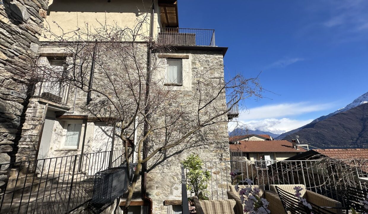 Comer See Wohnung in Pianello del Lario mit Poolanteil