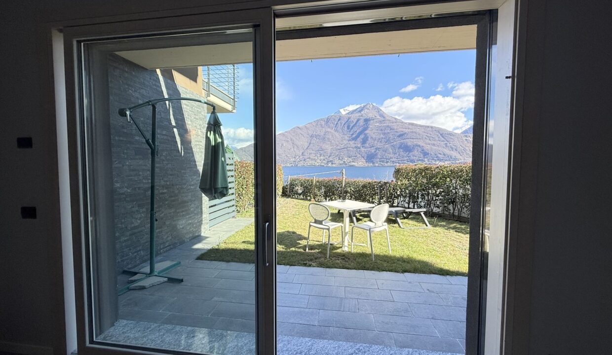 Comer See Wohnung mit Garten und Seeblick