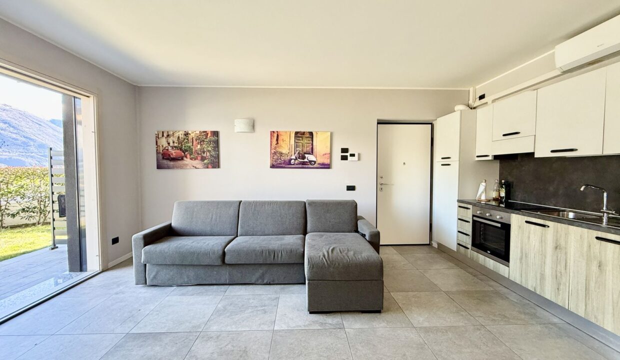 Comer See Wohnung mit Garten und Seeblick