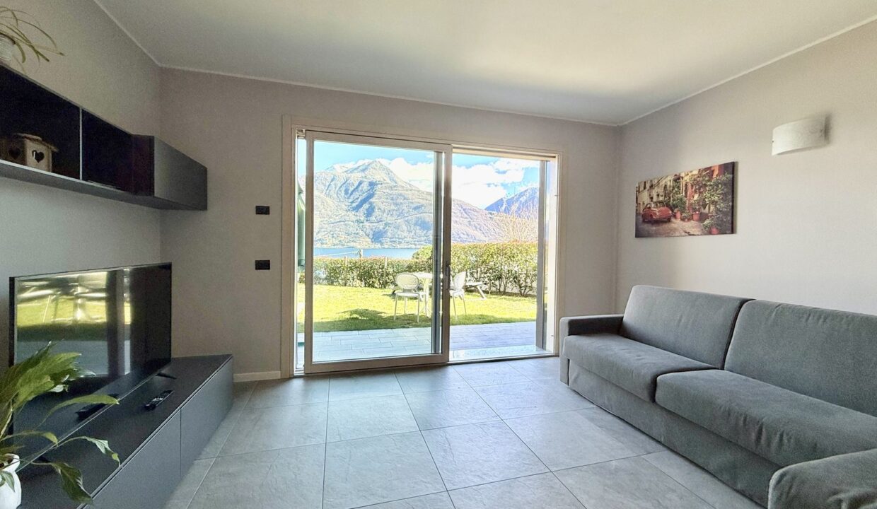 Comer See Wohnung mit Garten und Seeblick