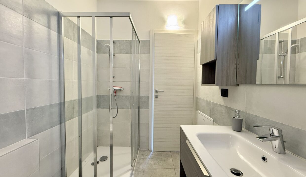 Comer See Wohnung mit Garten und Seeblick