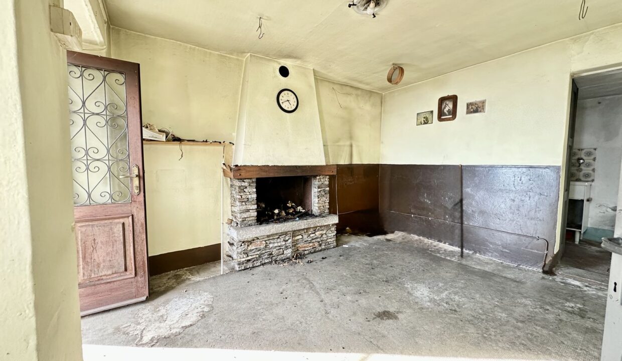 Gravedona ed Uniti Haus mit Garten in Hügellage