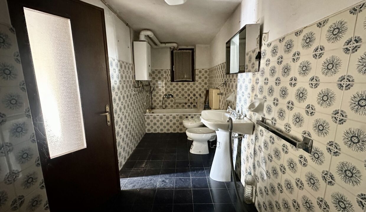 Gravedona ed Uniti Haus mit Garten in Hügellage