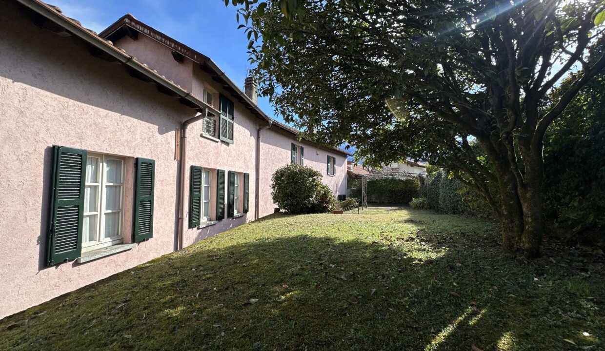 Comer See Gravedona Ed Uniti Haus mit Garten