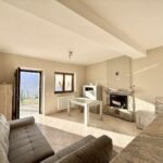 Haus mit Seeblick und Garten in Gera Lario Hügellage