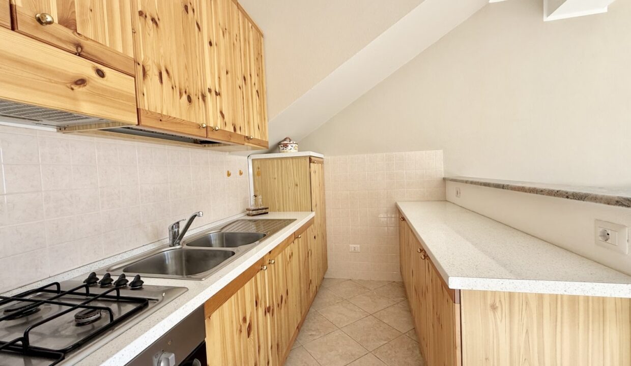 Haus mit Seeblick und Garten in Gera Lario Hügellage