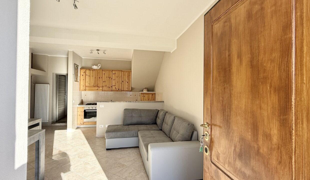 Haus mit Seeblick und Garten in Gera Lario Hügellage