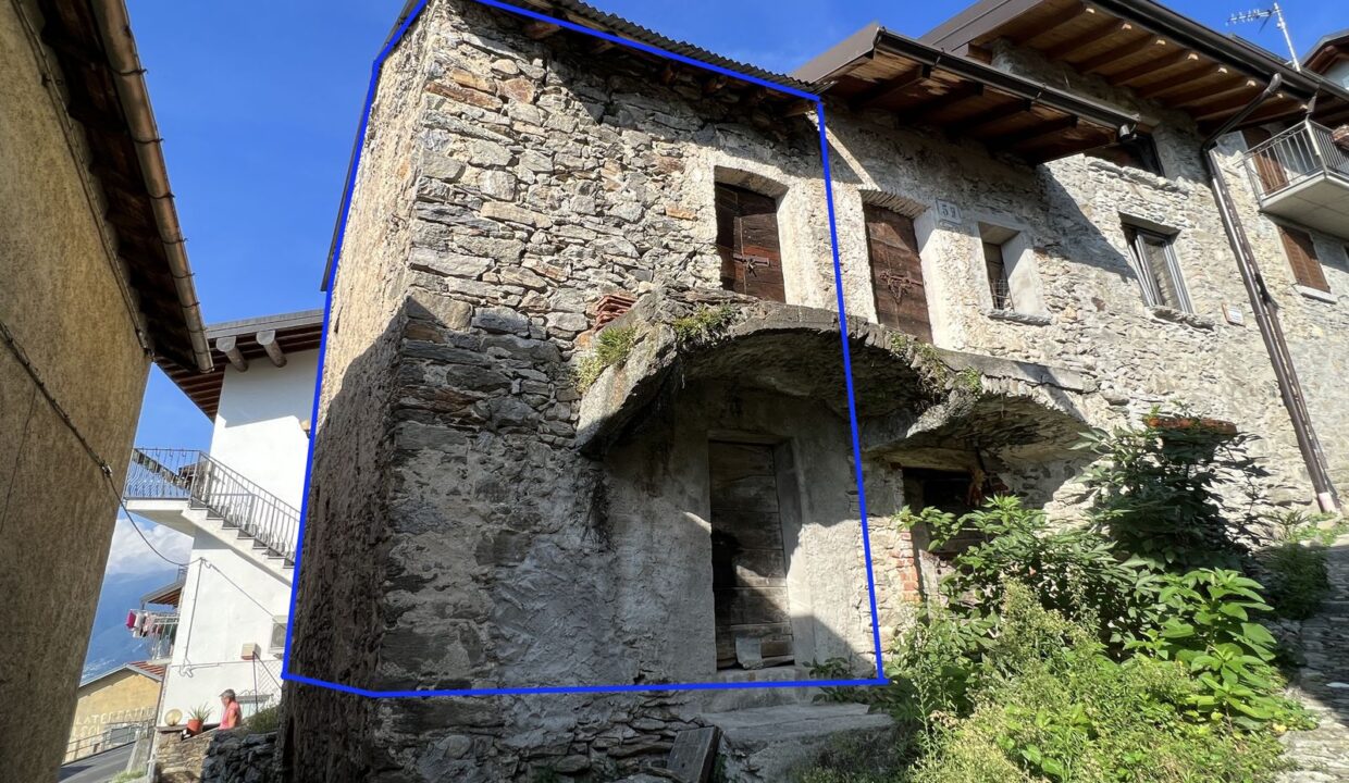 Haus mit Seeblick und Garten in Gera Lario Hügellage
