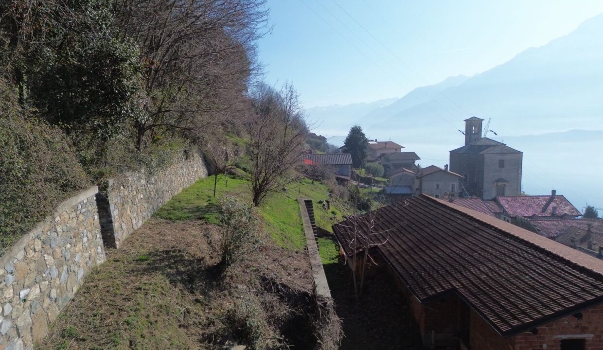 Comer See Gravedona ed Uniti Baugrundstück mit Seeblick