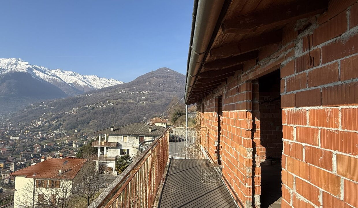 Comer See Gravedona ed Uniti Baugrundstück mit Seeblick
