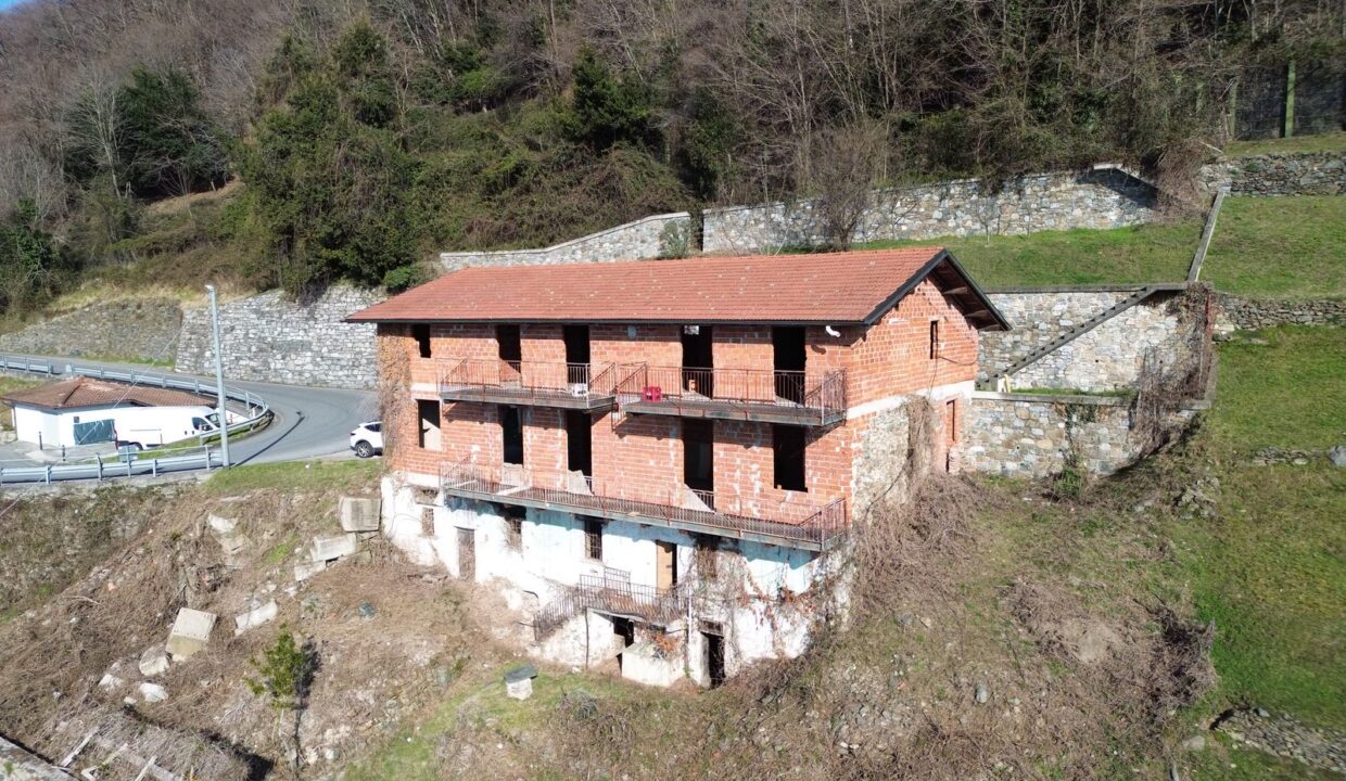 Comer See Gravedona ed Uniti Baugrundstück mit Seeblick