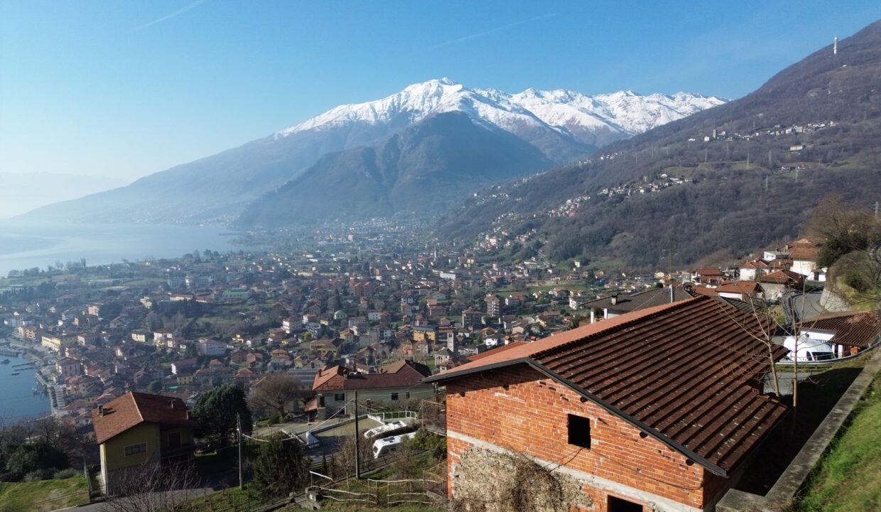 Comer See Gravedona ed Uniti Baugrundstück mit Seeblick