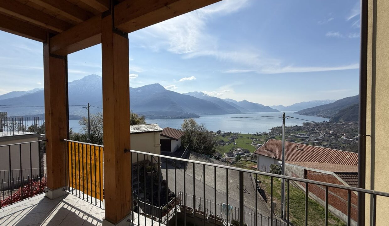 Comer See Wohnung Gravedona ed Uniti mit Seeblick