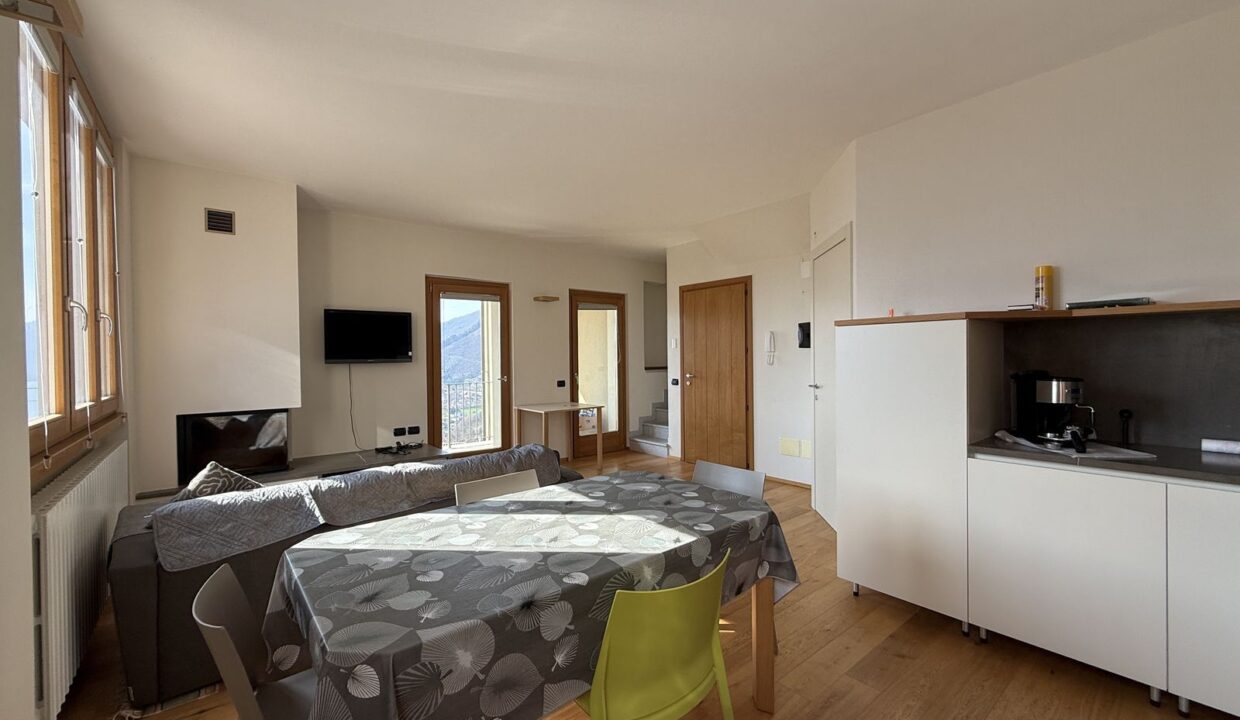 Comer See Wohnung Gravedona ed Uniti mit Seeblick