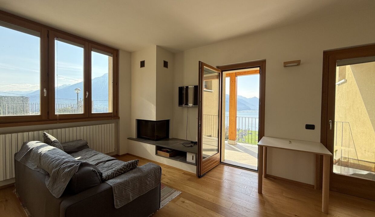 Comer See Wohnung Gravedona ed Uniti mit Seeblick