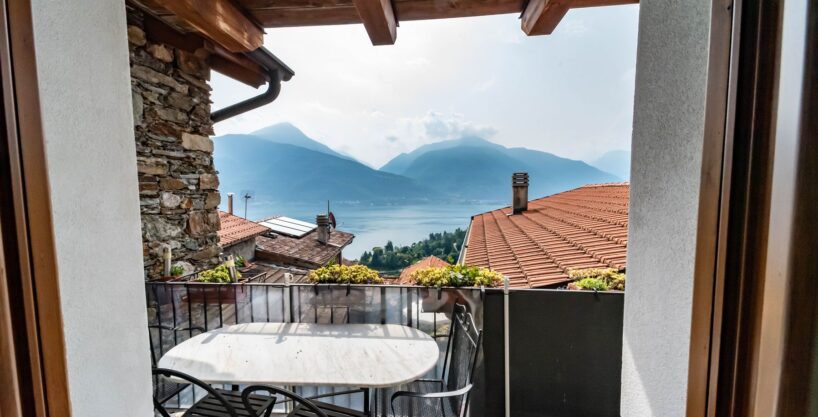 Natursteinhaus - Pianello del Lario - Terrasse