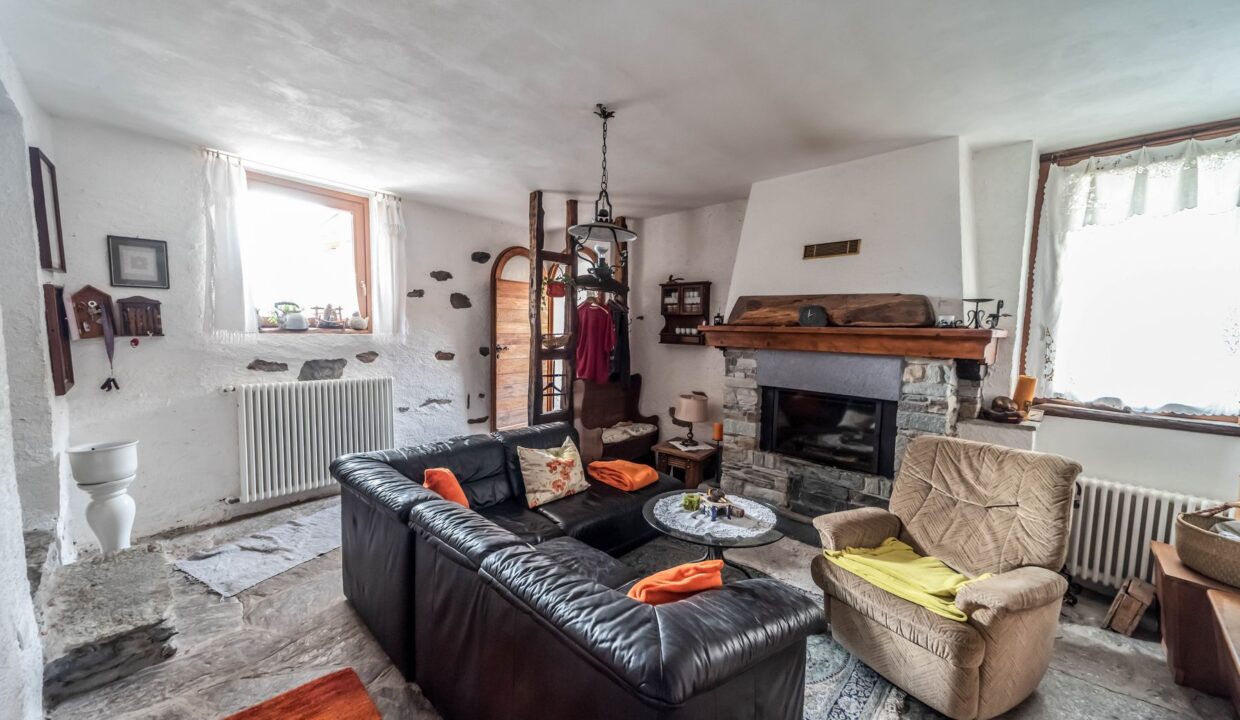 Natursteinhaus - Pianello del Lario