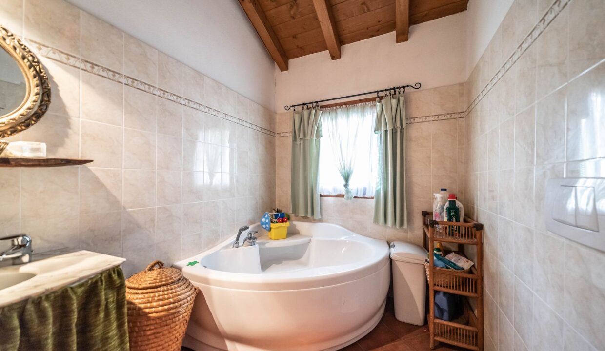 Natursteinhaus - Pianello del Lario