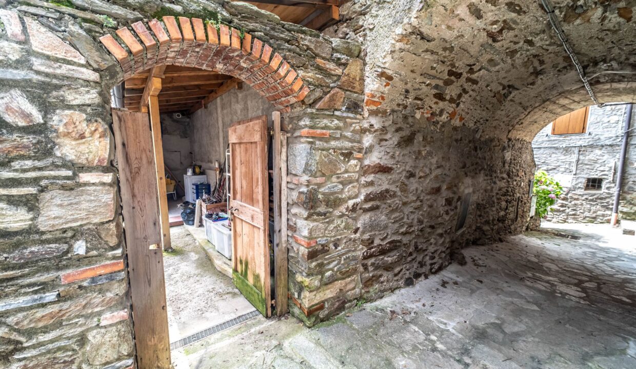 Natursteinhaus - Pianello del Lario -