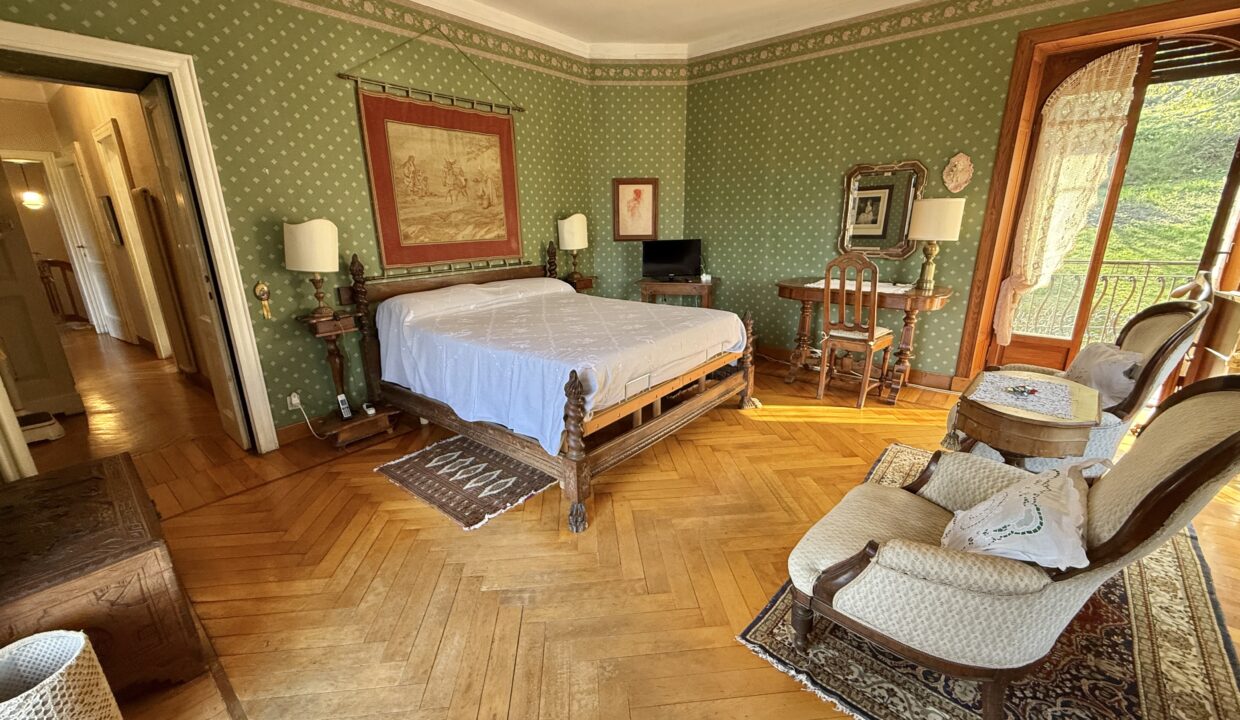 Griante Villa con Giardino63