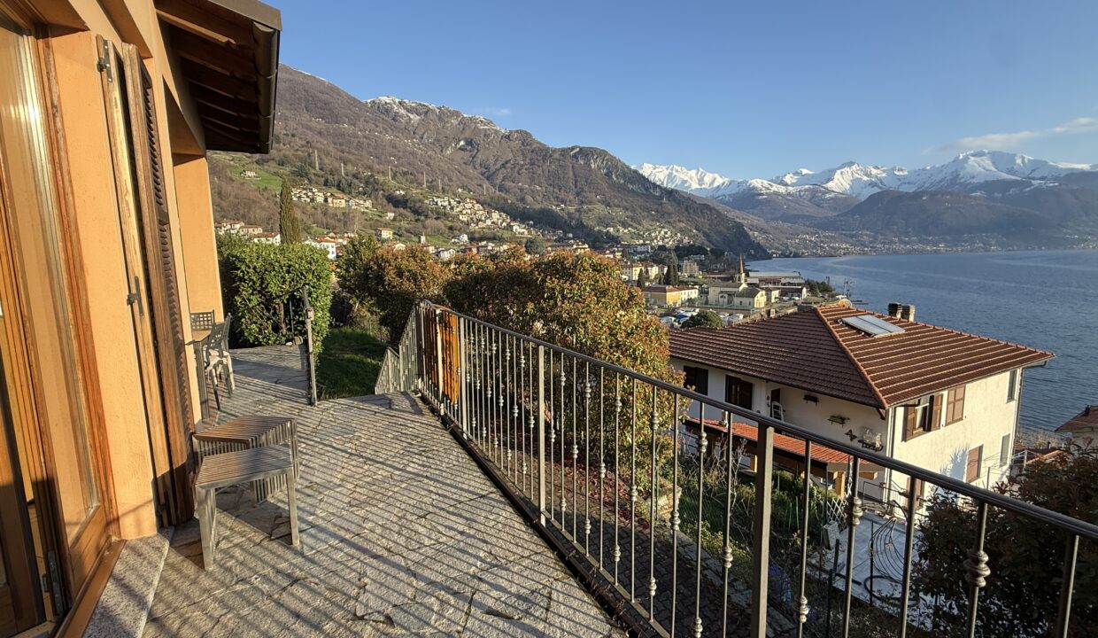 Pianello Casa Vista Lago