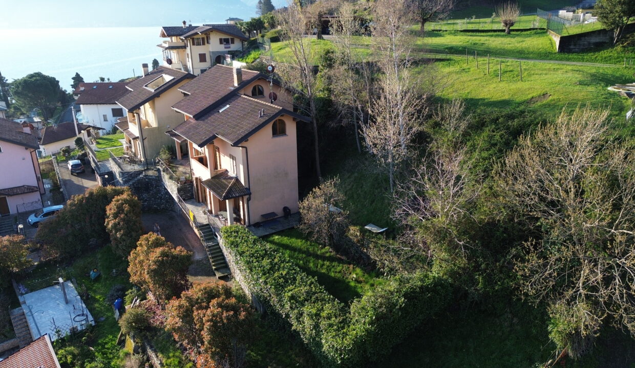 Pianello Casa Vista Lago