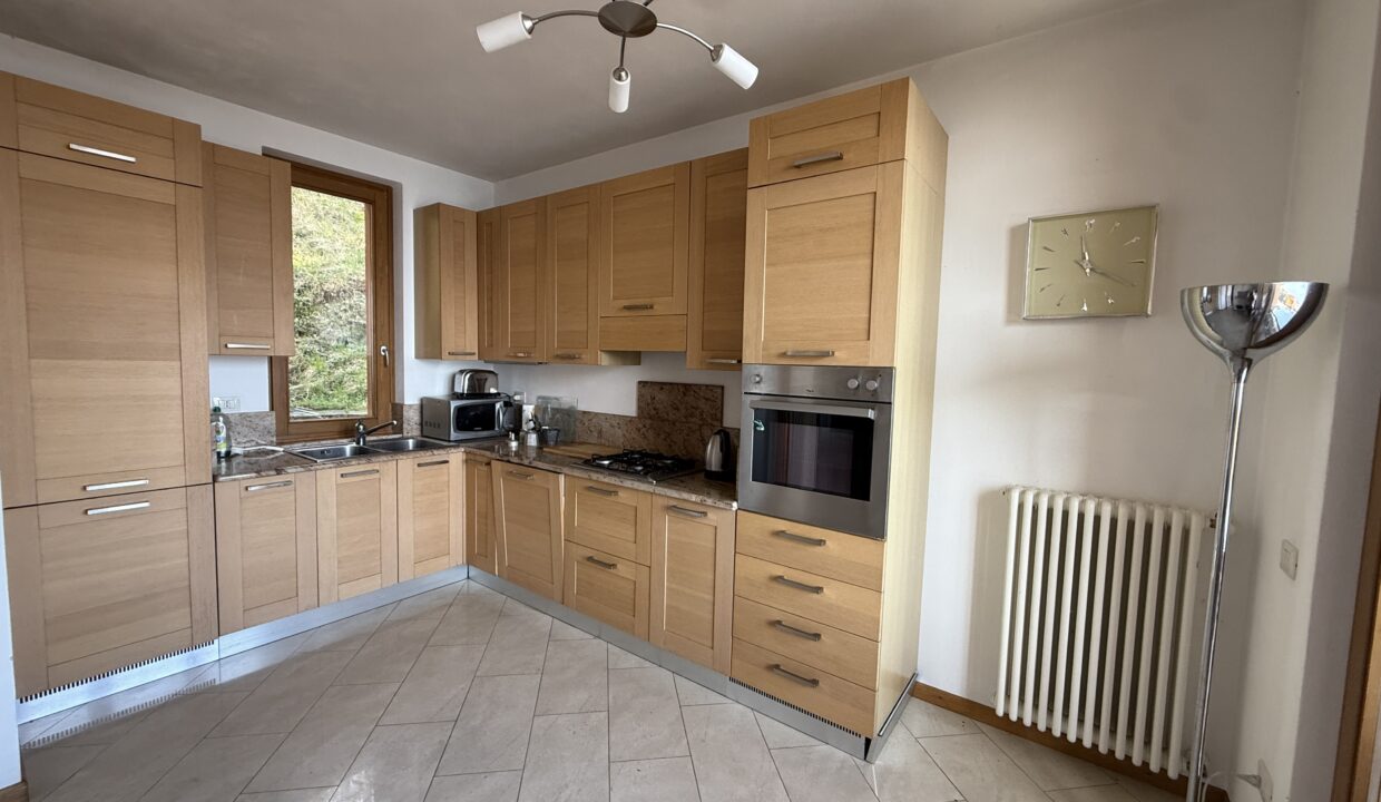 Pianello Casa Vista Lago