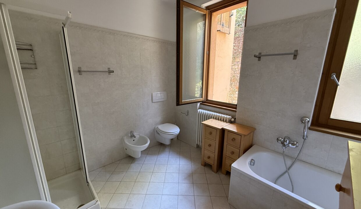 Pianello Casa Vista Lago