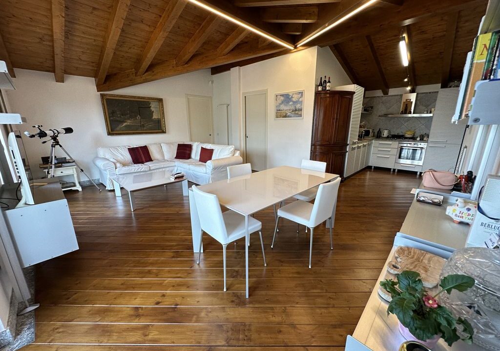 Appartamento Menaggio Con Vista Lago10